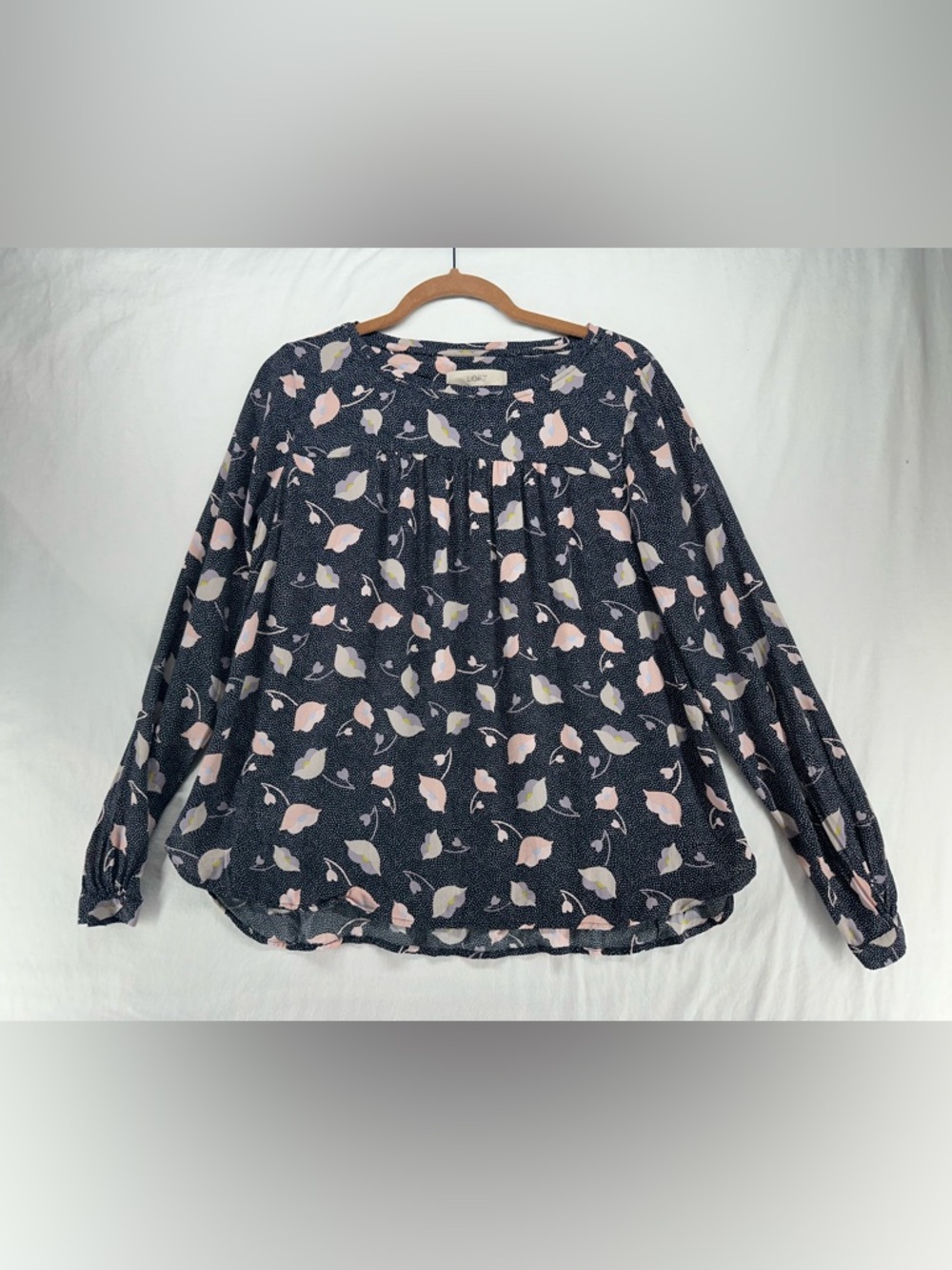 LOFT Ann Taylor Top Floral Pleats Blouse Black Pink Women’s Size XS